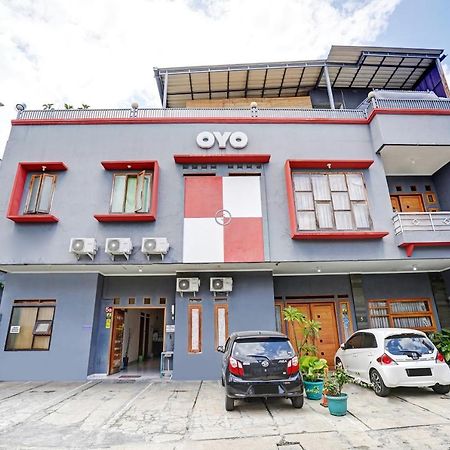 Oyo 1932 Srimahi Residence Bandung Exteriör bild